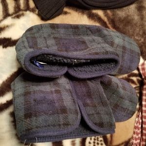 💜💜$5 💜💜Men's Cozy Cushioned Slipper NWT